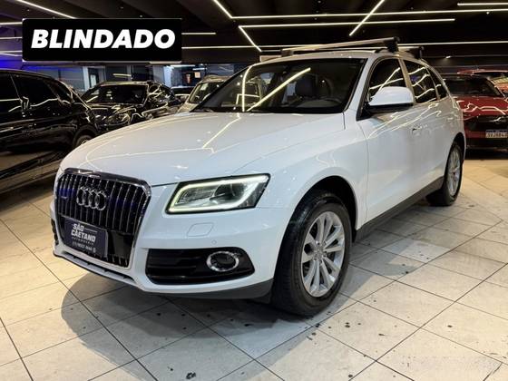 AUDI Q5 2.0 TFSI ATTRACTION 16V 225CV GASOLINA 4P AUTOMÁTICO AUDI Q5 2.0 TFSI ATTRACTION 16V 225CV GASOLINA 4P AUTOMÁTICO
